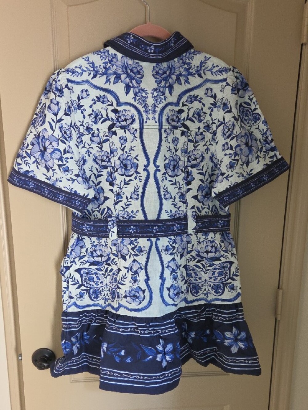 Women's FARM Rio White & Blue Floral Short-Sleeve Button-Down Shirt Dress - Picture 3 of 13
